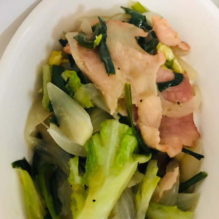 野菜とチャーシューの炒め物